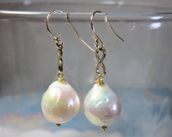 SALE 25% OFF Natural white Kasumi Fresh Water Pearl, 14K/22K Solid Yellow Gold Earring