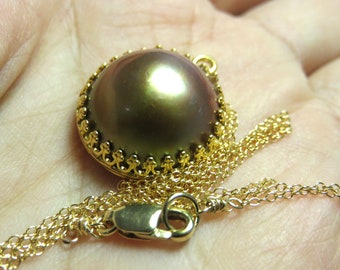 SALE 25 % OFF Natural Copper Pink Mabe Pearl Iridescent Cultured in Sumbawa Indonesia,14K Gold Filled Chain, Clasp, Round Bezel Cup Necklace