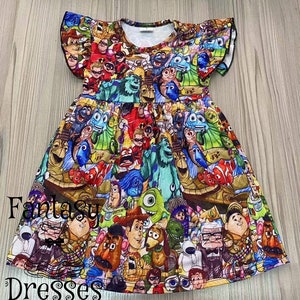Vestido de niña de parque temático