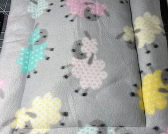 Almohadillas para cajas Sheepies sobre vellón gris