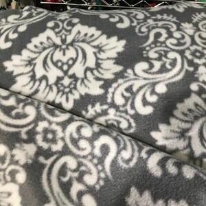 Crate Mat - Gray on Gray Baroque Flowers