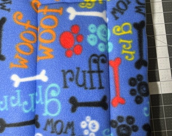 Crate Pad Grr Ruff Words on Blue Fleece