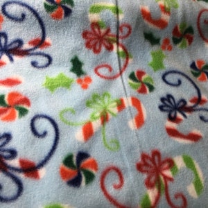 Crate Mat - Christmas Candy Canes on Blue