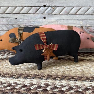 Primitive Pig - Rustic Farmhouse Decor - Shelf Sitter