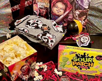 ¡Noche de película misteriosa en casa! - DVD de terror y más - ¡Cita a ciegas para parejas o una película espeluznante en solitario!