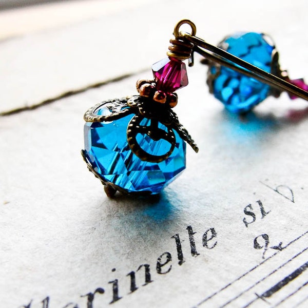 B R I L L I A N C E... Bright blue and hot pink crystal and brass earrings