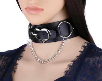 Choker with alloy heart