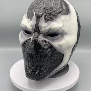 Spawn Mask – Fan-Made Cosplay Helmet | Raw or Painted | Custom Fit | 3D Printed Superhero Prop