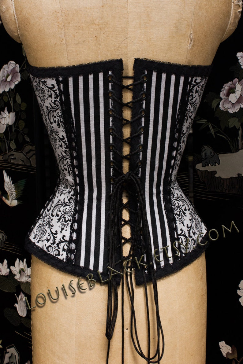 New Overbust X Ray Skeleton Cameo Corset by Louise Black CUSTOM made to your measurements image 3