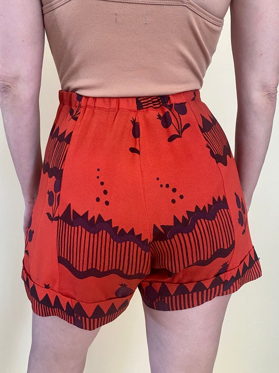 1970s Ossie Clark Red Celia Birtwell Print Shorts - image 6