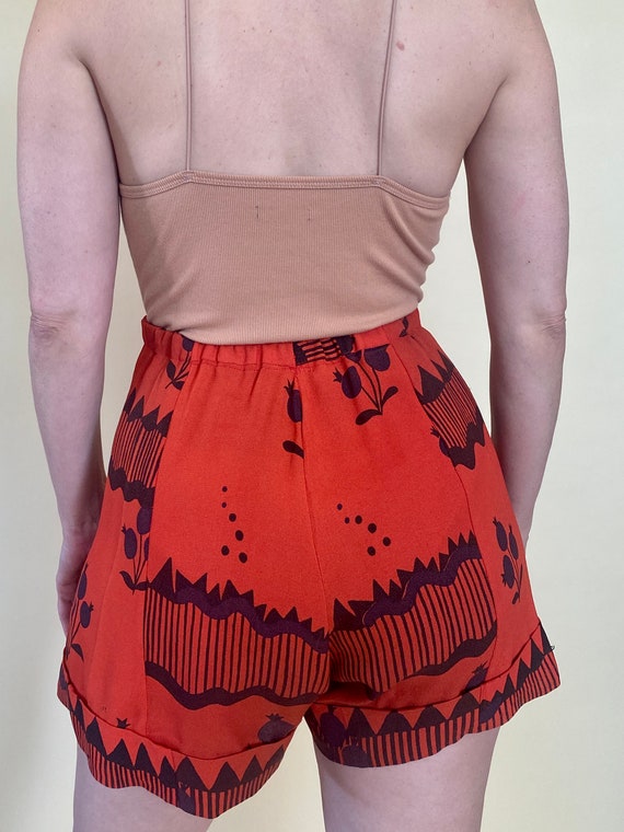 1970s Ossie Clark Red Celia Birtwell Print Shorts - image 5