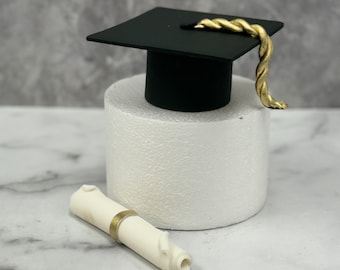 graduation cake topper, gradation theme , graduation gift, graduation topper , graduation cap and diploma cake topper , graduation party