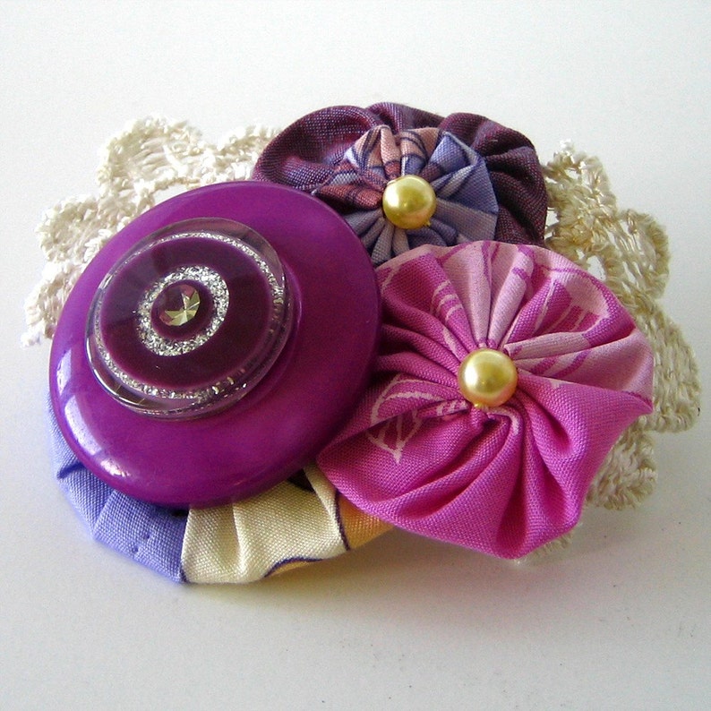 Textile Brooch, Pin, Button and Fabric Bubble Yo yo Brooch OOAK Raspberry Lace Romantic image 1