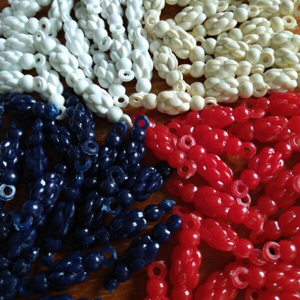20pc VINTAGE Braided Connector Plastic Beads / Choice of Color / new old stock / red blue white ivory / Americana Independence Day Jewelry