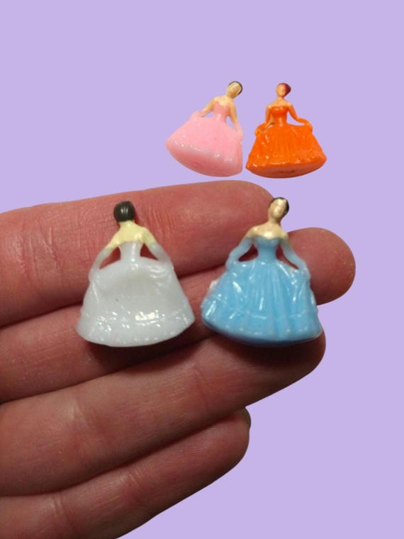 6pcs TINY Formal Women Miniatures / wedding shower favors / cake toppers, dollhouse, mini scene, craft figure / tiny princess