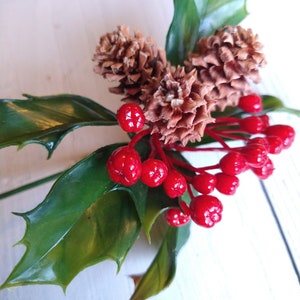 Christmas Picks and Sprays, Winter Wreath Attachments, Rustic