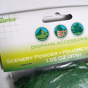 30 grams of Green Diorama Scenery Powder / use for grass, scale model leafy trees, etc in miniature scenes / 30g, 1.05oz