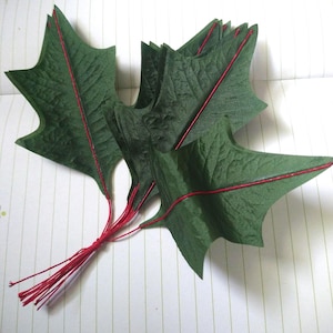 12/24 Bundle of Vintage Silk Holly Leaf Stems / new old stock / gift package tie-on decoration, millinery / Christmas winter wreath / Japan