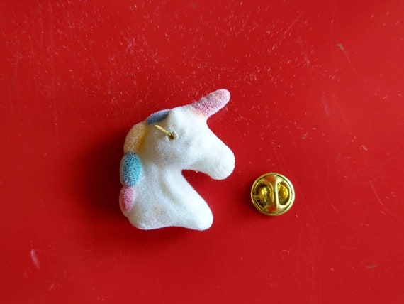 Vintage 1980s UNICORN Flocked Pin / vintage fuzzy… - image 5