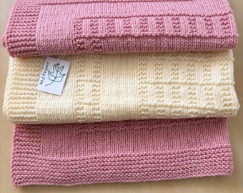 Hand knitted baby blanket, knitted baby blanket, christening blanket, knitted blanket for your newborn, baby gift, newborn photography prop