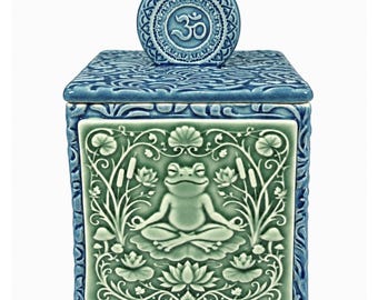 Handmade Meditating Frog Keepsake Box with Lid - Zen Stoneware Trinket Stash Box - Unique Mindfulness Gift