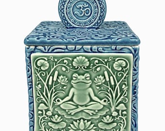 Handmade Meditating Frog Keepsake Box with Lid - Zen Stoneware Trinket Stash Box - Unique Mindfulness Gift