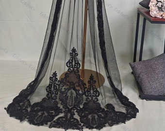 Romantic Black Wedding Veil,Vintage Black Veil,Sequined Veil for Bride,Gothic Wedding,Floor Veil,Veil with Comb,Custom Unique Wedding Veil