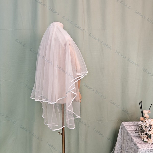Simple Elegant Veil,Ivory/White Veil,Satin Trim Wedding Veil,Bridal Fingertip Veil,Elbow/Hip/Floor Veil Custom,Veil with Comb,Classic Veil