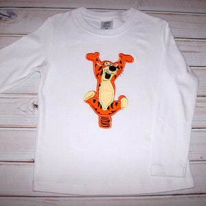 Tigger Applique T-shirt  - birthday party shirt - school shirt - vacation shirt - boy Tigger t-shirt - bouncing tiger shirt