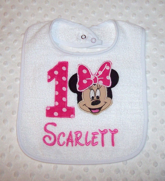 Usted Elige Rojo O Rosa Punto Minnie Mouse Cara Y Edad Numero Etsy Usted Elige Rojo O Rosa Punto Minnie Mouse Cara Y Edad Numero Etsy