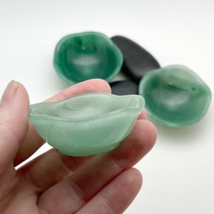 Green Aventurine Genuine Gemstone Bowl for altar, use with Centering Pendant Necklace Yoga Jewelry, Small 2&quot; inch