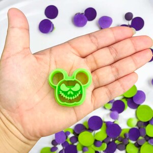 Spooky pumpkin polymer clay cutter
