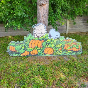 Pumpkin farm Linus Snoopy CHARLIE BROWN HALLOWEEN decoration yard sign outdoor peanuts halloween Snoopy halloween Yard Art great pumpkin