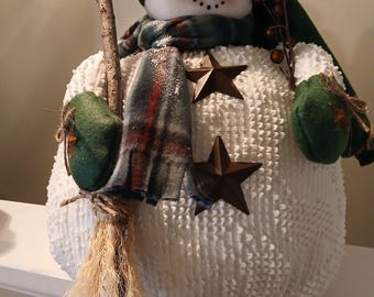 Snowman fatty handmade, winter, elegant, hobnail Christmas doll, Country, Holiday Gift Winter decor Holidays, country farmhouse