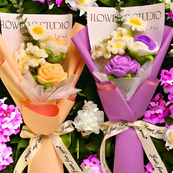 Handgefertigter Häkelblumenstrauß, Bunt gestricktes Blumenarrangement, Perfektes Muttertagsgeschenk, Einzigartiges Geschenk für Sie