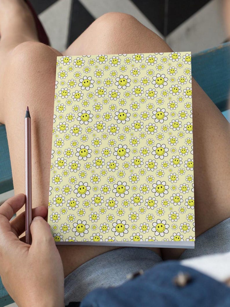 Aesthetic Notebook Smiley Face Journal Teen Gift Self Care Diary Back ...