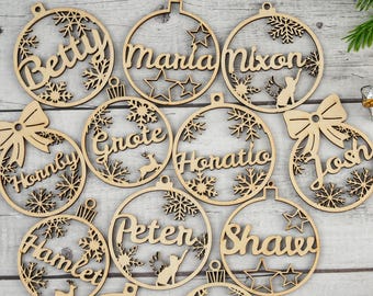 Personalized Christmas Ornament: 2025 Wood Family Keepsake Gift
