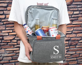 Borsa termica personalizzata per lo sposo: regalo ricamato per la festa di nozze