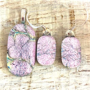Fused Dichroic Art  Glass Jewelry Earrings Pendant Jewelry Set - Pink Green Wavy Pattern FREE shipping (s)
