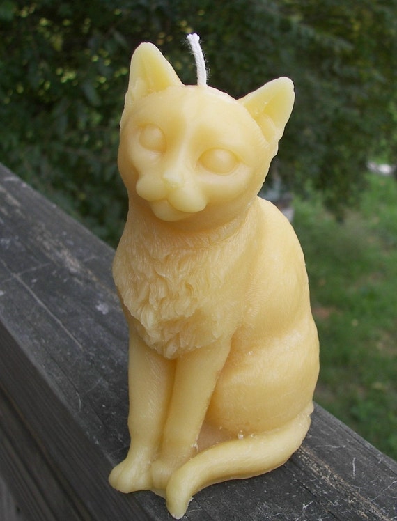 Items similar to 4 1/2" Beeswax Cat Candle on Etsy