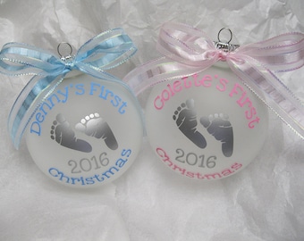 Newborn Keepsake Ornament, Baby&#39;s First Christmas Ornament, First Christmas Newborn Gift, Glass Baby Ornament