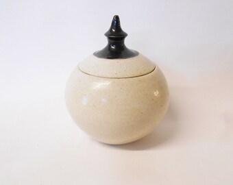 Trinket pot Lidded Satin Cream and bronze Ceramic.