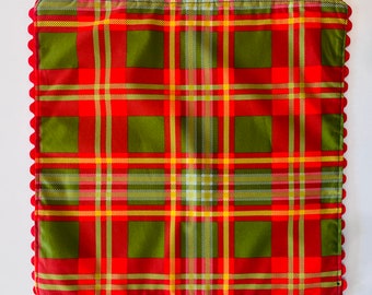 Cloth Napkins,  Organic Cotton Cloth Napkins, Rick Rack trim, set of two cloth napkins, red and green check, picnic napkins