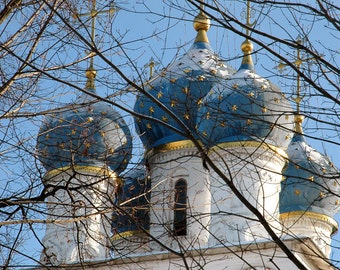 Kolomenskoe Blue Onion Dome Church. Photography.  Moscow, Russia.