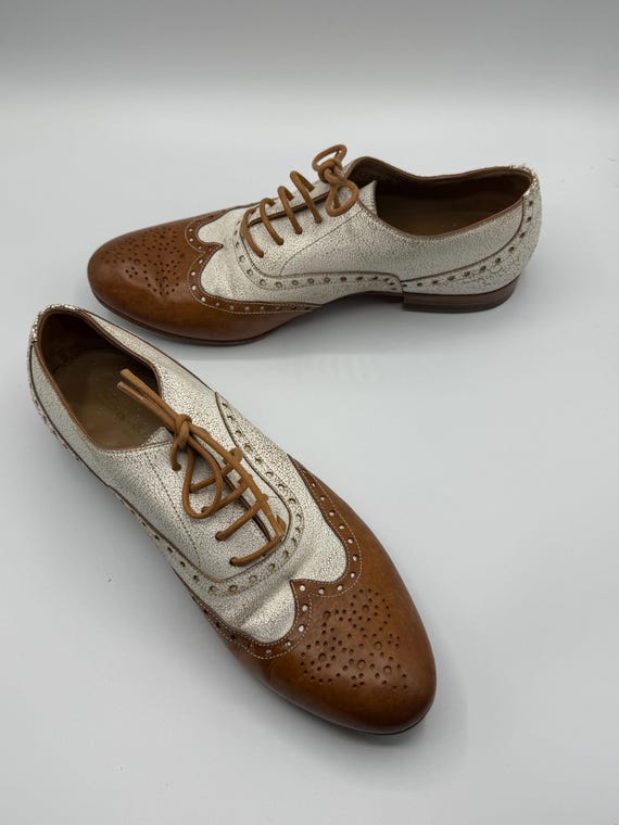 Santoni 2 Tone Lace up Oxfords Shoes Size 38 Rare  display picture 1