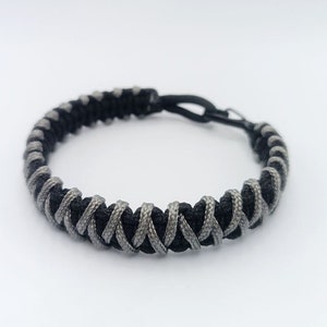 Black and gray bracelet Paracord bracelet for men Black rope bracelet Black bracelet cord Black mens bracelet Mens black bracelet Gray