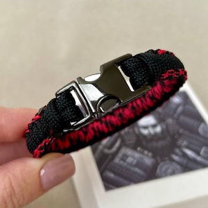 Black and red paracord bracelet Red woven bracelet Red rope bracelet Climbing rope bracelet for men Red bracelet Adjustable bracelet