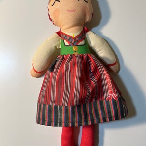 Blonde Mori Girl Doll Cut and Sew vorbedrucktes Stoffmuster Bild 4