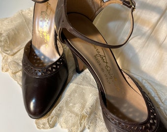 Vintage 80s brown leather ankle strap pumps