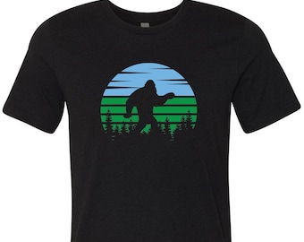 Sasquatch Gift for Him | Bigfoot Vintage Graphic Tee Mens | Unique Gift for Dads